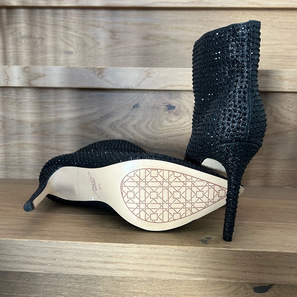 BADGLEY MISCHKA Jewel Embellished Ankle Booties - Picture 5 of 8